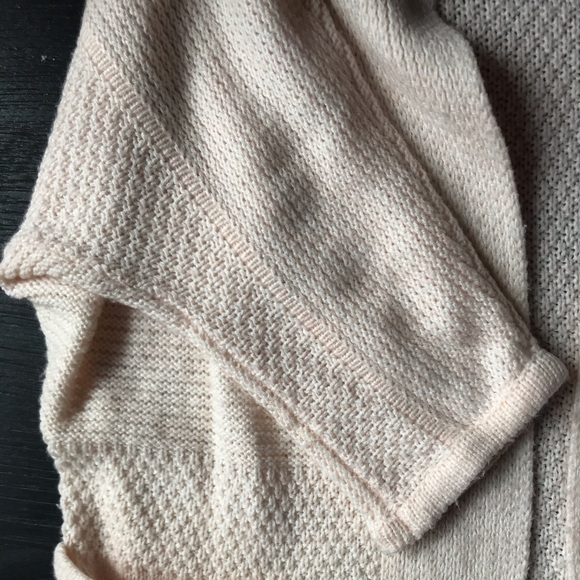 Light pink cardigan - Picture 2 of 2